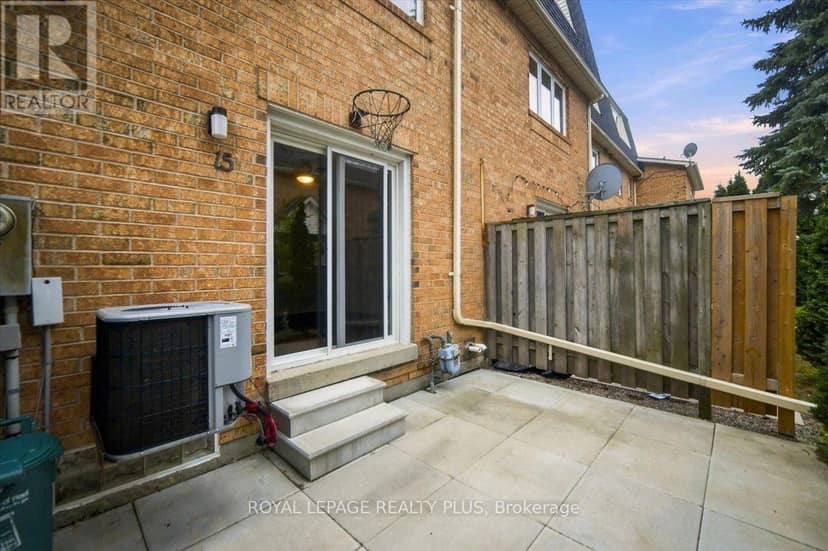 15 - 45 Bristol Road E — photo 30 of 36