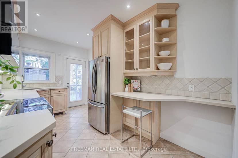 378 Durie Street — photo 12 of 36