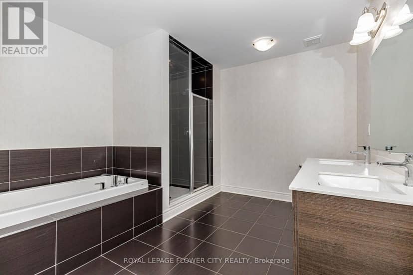 462 Sheaffe Place — photo 12 of 20