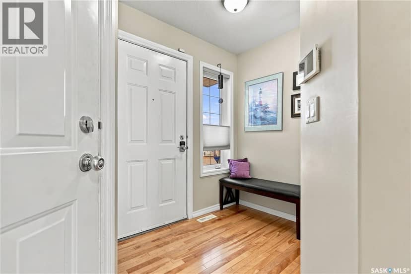 1 127 Banyan CRESCENT, Saskatoon, photo 3