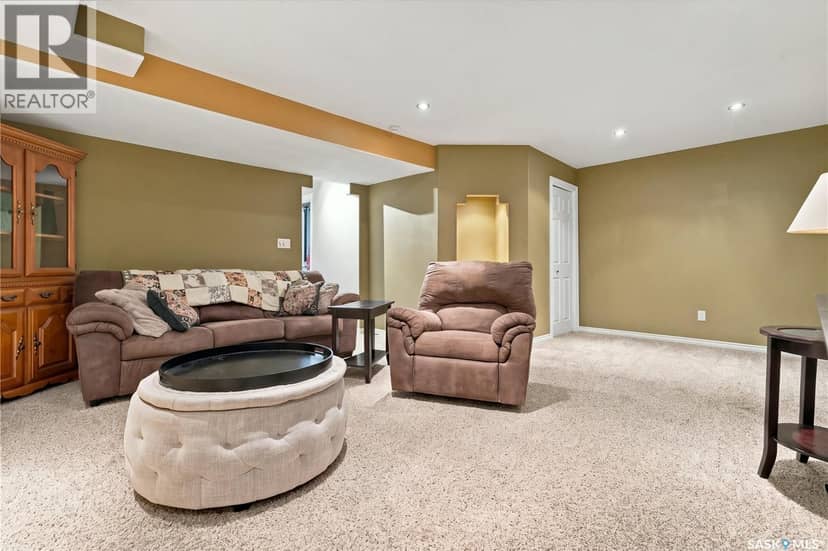 1 127 Banyan CRESCENT — photo 34 of 40