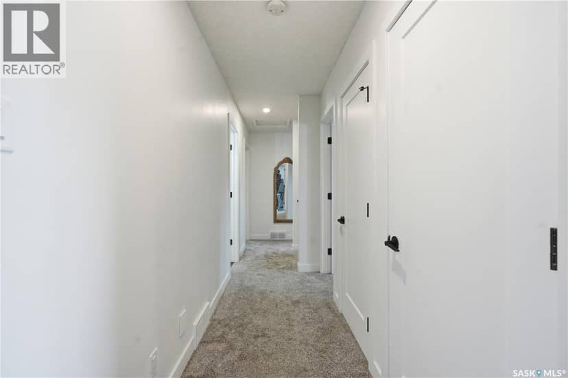 346 Wakaw CRESCENT — photo 28 of 40