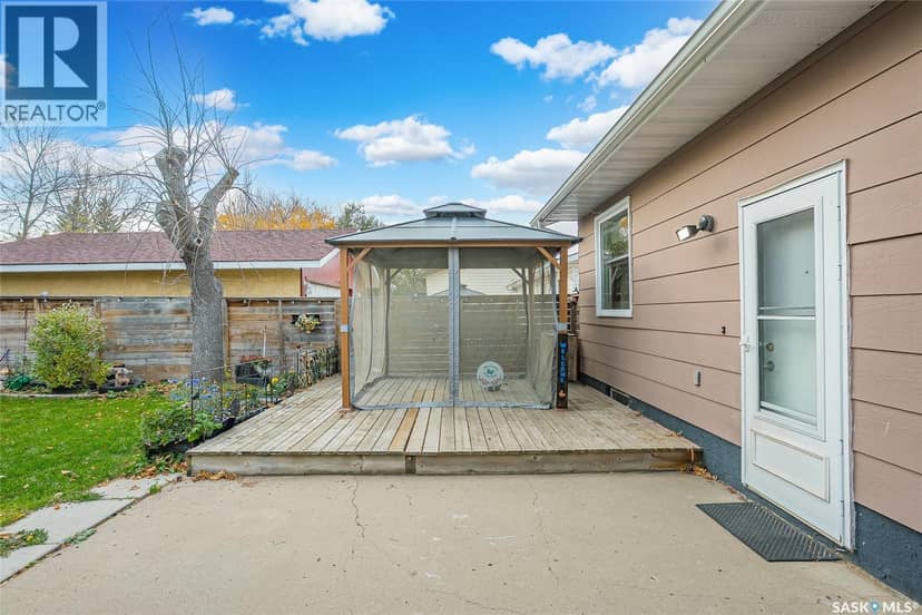 226 O'Regan CRESCENT — photo 37 of 40
