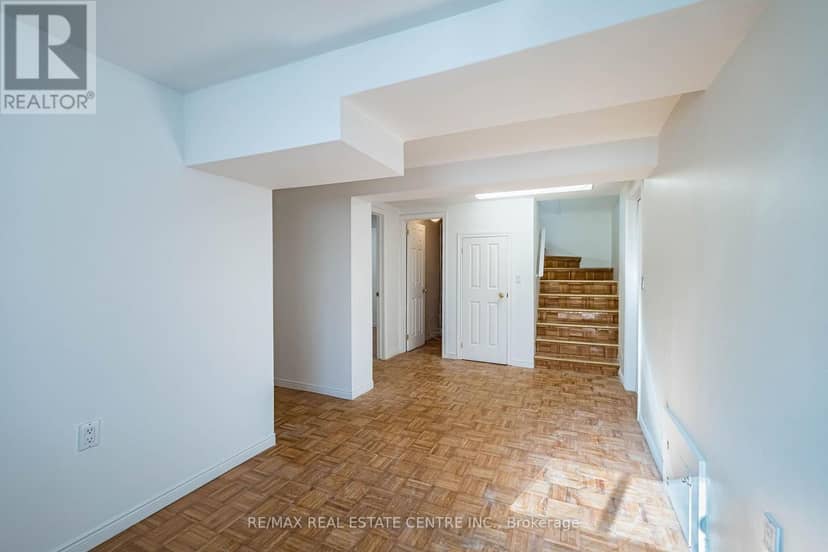 3066 Cook Street — photo 24 of 40