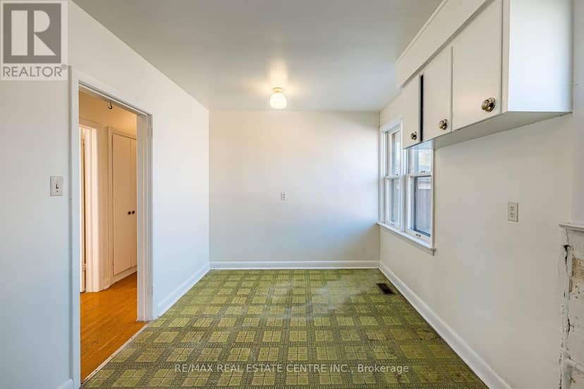 3066 Cook Street — photo 9 of 40