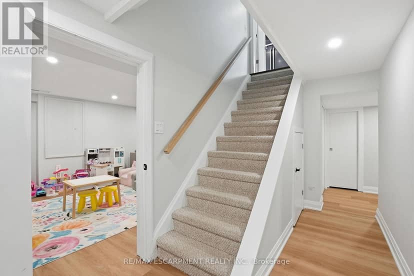 3918 Maddaugh Road — photo 36 of 40