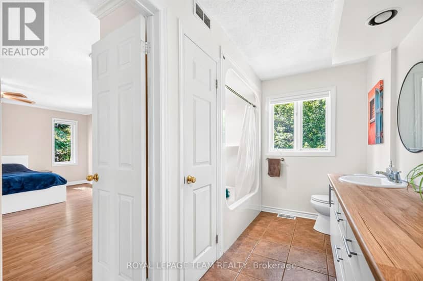2506 Rollin Road — photo 17 of 40