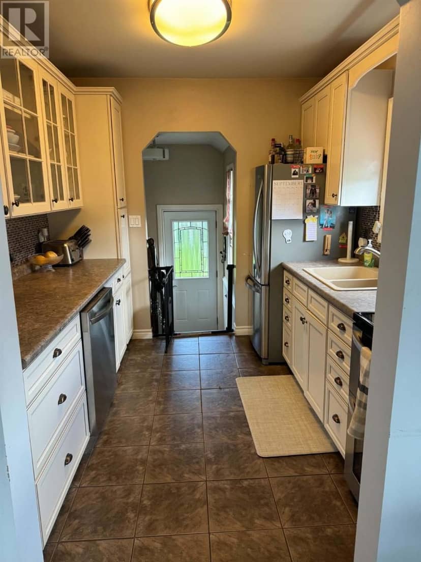 23 Hillcrest AVE, Wawa, photo 7