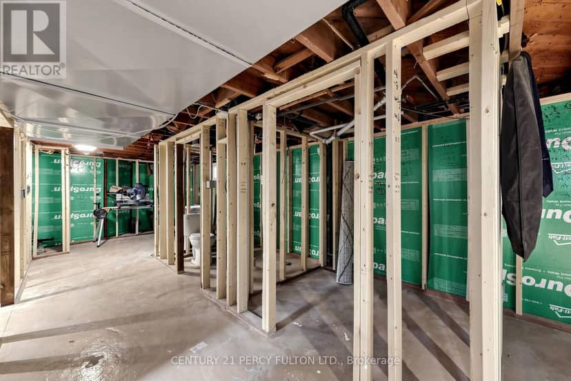 76 Arlington Avenue — photo 38 of 40