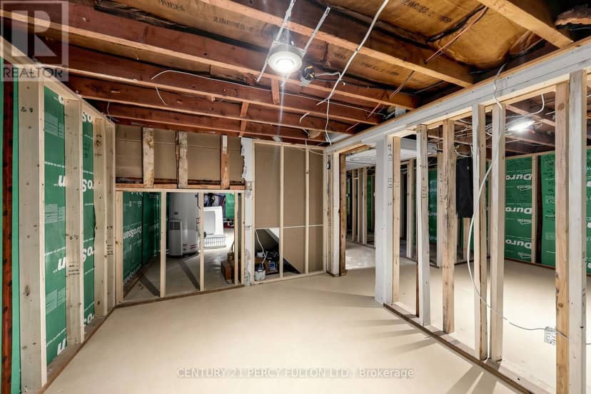 76 Arlington Avenue — photo 37 of 40