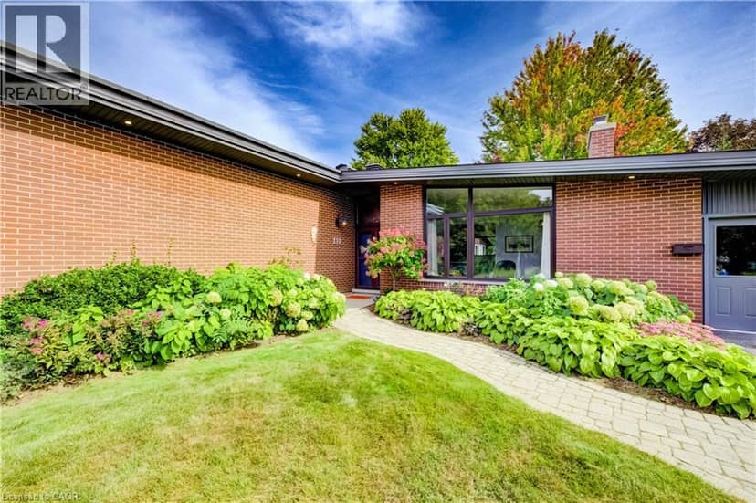 210 PRINCESS Street, Fergus, photo 3