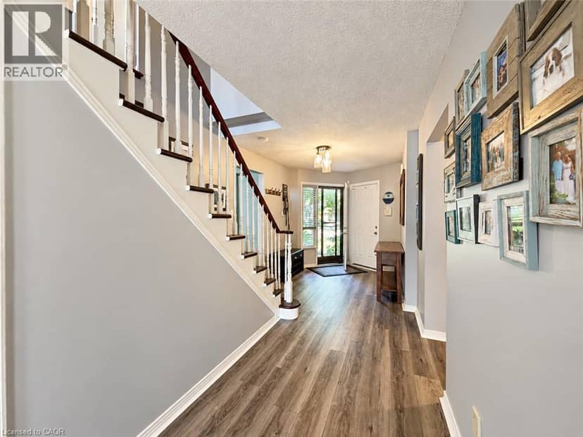 35 GERALD Crescent, Hamilton, photo 6
