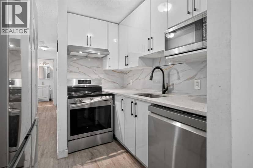 100, 2519 38 Street NE, Calgary, photo 7