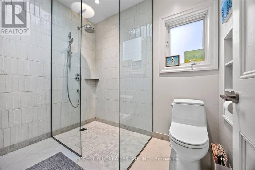 44 Russell Street — photo 28 of 38