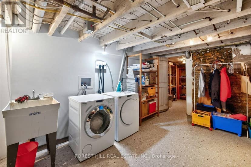 44 Russell Street — photo 32 of 38