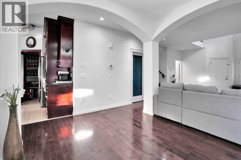 293 Saddlelake Drive NE — photo 13 of 40