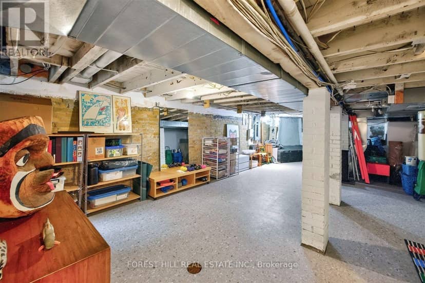 44 Russell Street — photo 29 of 38