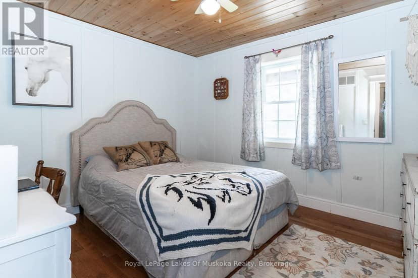 1185 Miriam Drive — photo 19 of 40