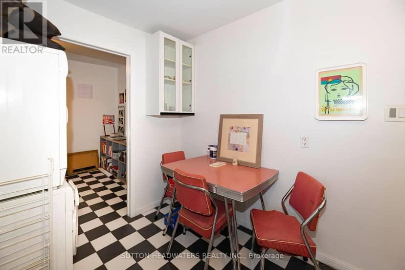 106 Barton Avenue — photo 28 of 40
