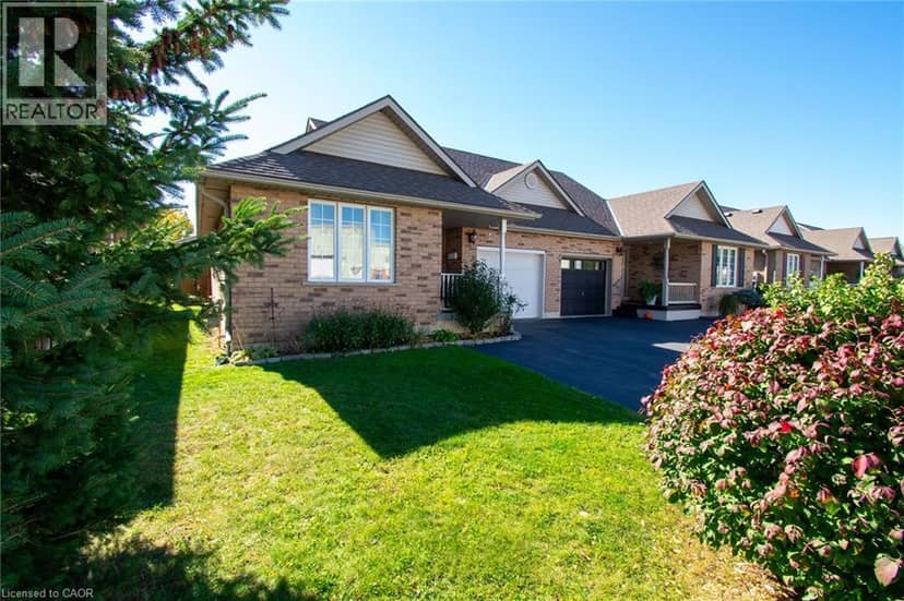 124 FOREST Street E, Dunnville
