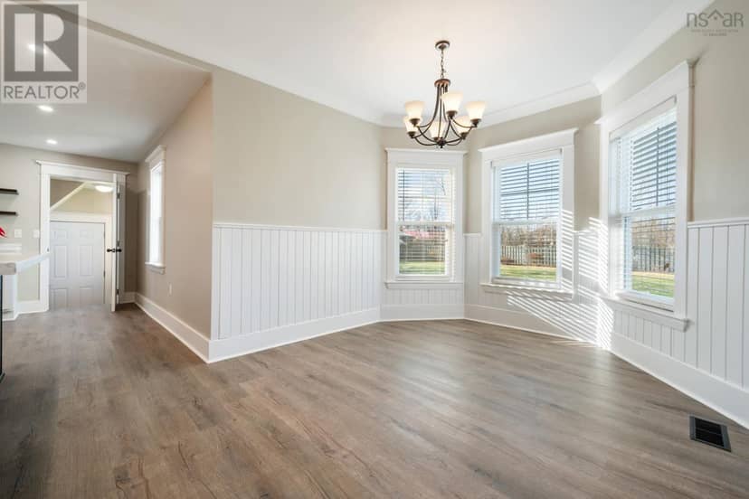 6 Hamilton Avenue — photo 22 of 40