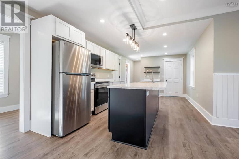 6 Hamilton Avenue — photo 20 of 40