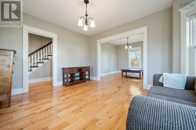 6 Hamilton Avenue — photo 29 of 40