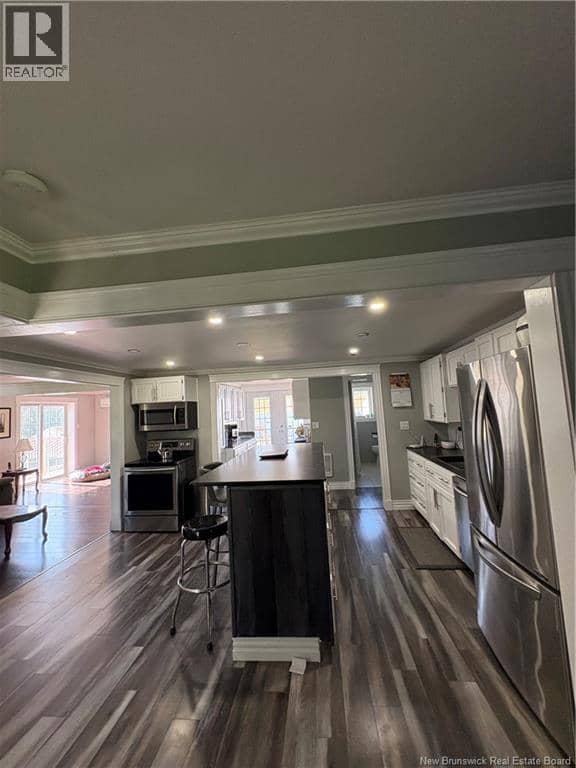 162 Sawdust Road — photo 11 of 35