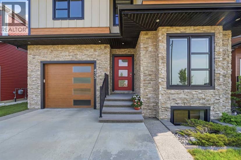 475 Townsend Street, Red Deer, photo 2