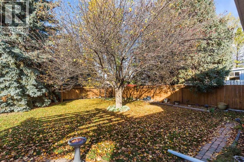 1514 Cedar Place S — photo 31 of 35