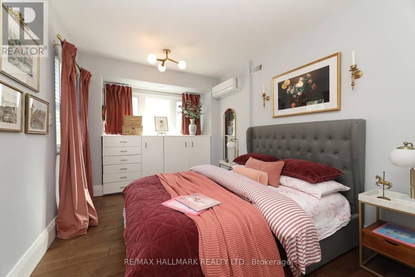 701 Greenwood Avenue — photo 22 of 38