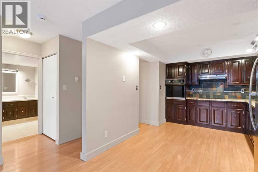 105, 345 4 Avenue NE — photo 19 of 40