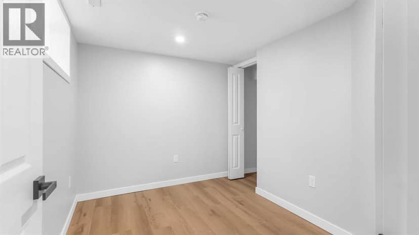 234 14 Street N — photo 20 of 22