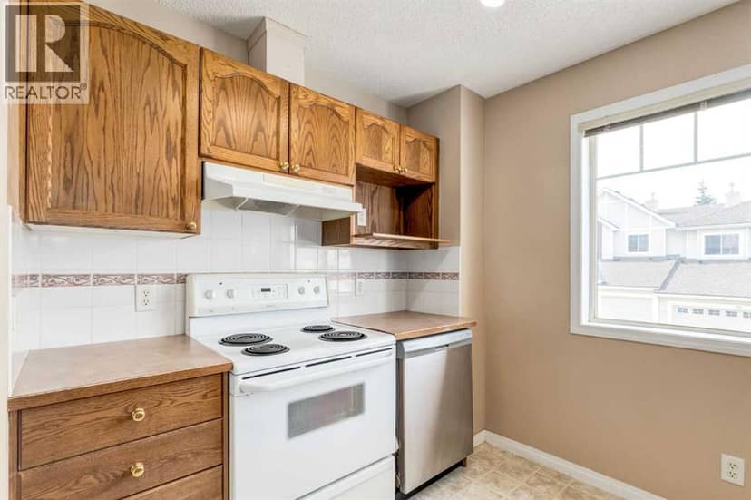 109 Hidden Creek Gardens NW — photo 11 of 40
