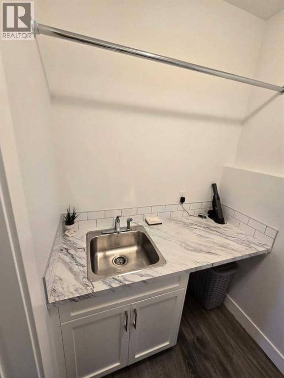 805 Sunset Place — photo 19 of 30