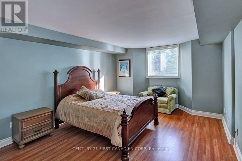581 Plane Tree Drive — photo 32 of 40