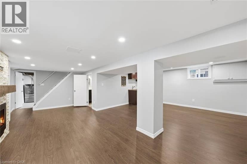 143 HUXLEY Avenue S — photo 32 of 40