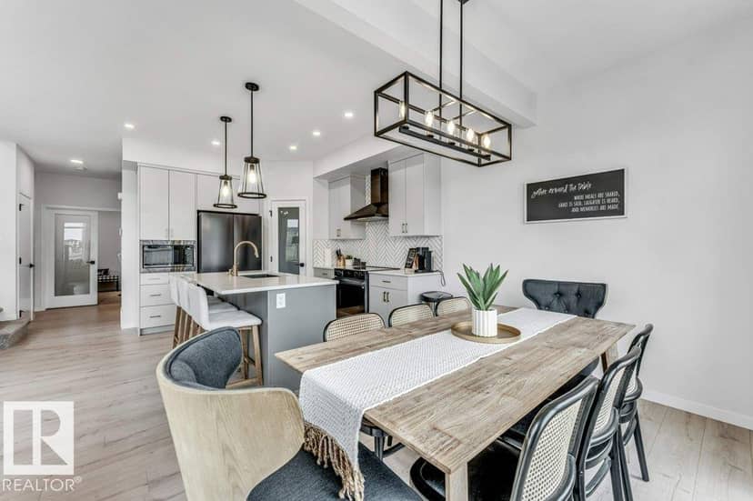6921 54 AV — photo 17 of 40