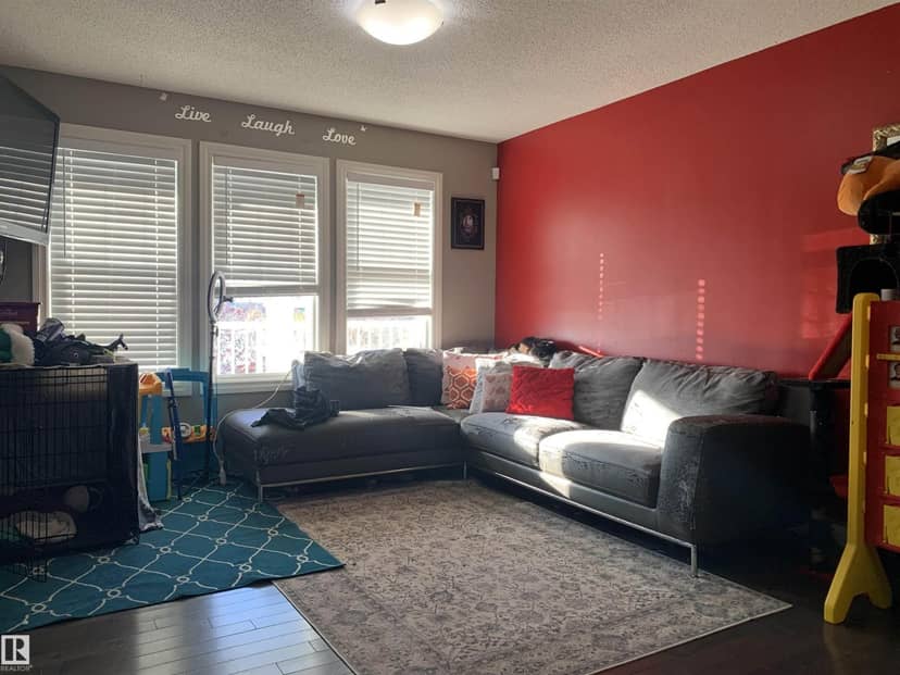 206 Robinson Dr, Leduc, photo 2