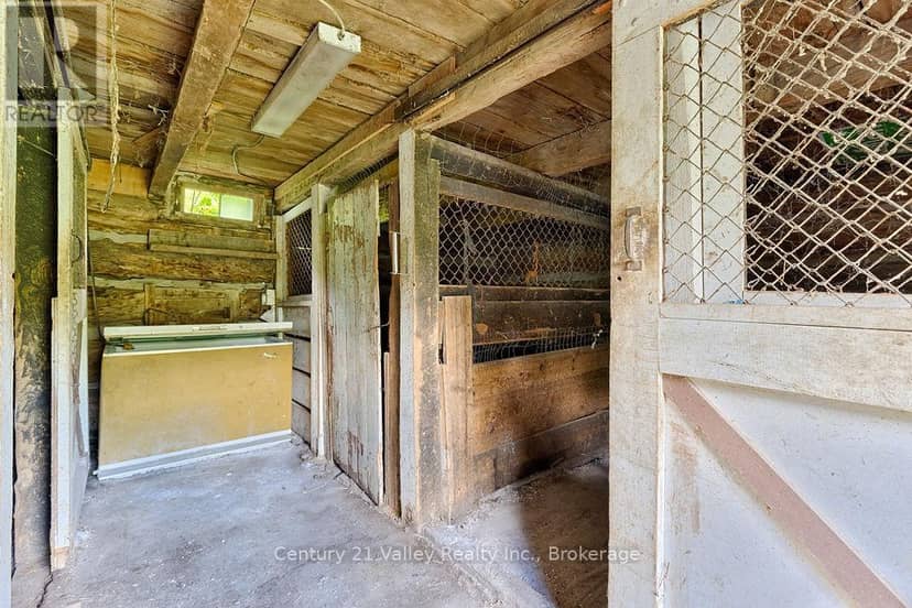 154 McCauley Mountain Road — photo 37 of 40