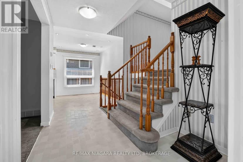 7725 Swan Street, Niagara Falls, photo 4