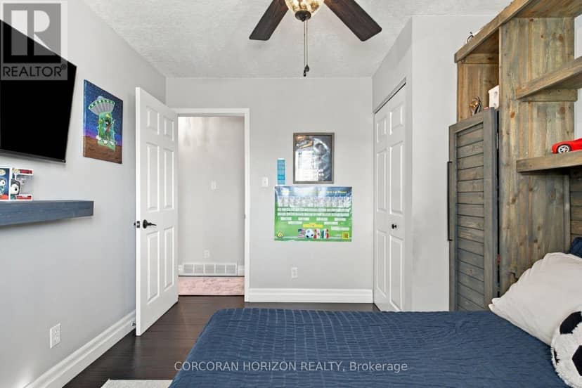 27 Costain Court — photo 23 of 40