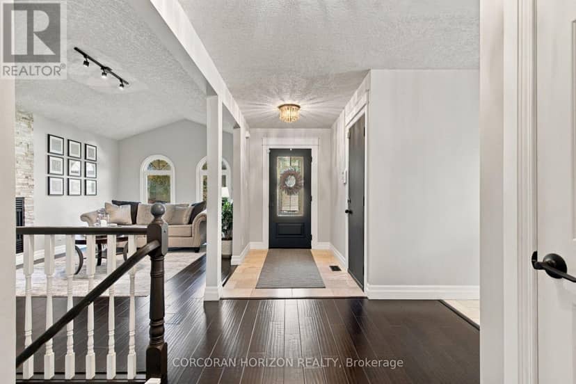 27 Costain Court, Kitchener, photo 4