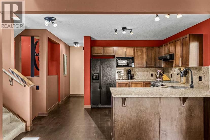 202, 108 Armstrong Place, Canmore, photo 4