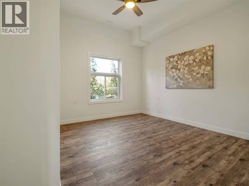 2220 23 Avenue — photo 34 of 40