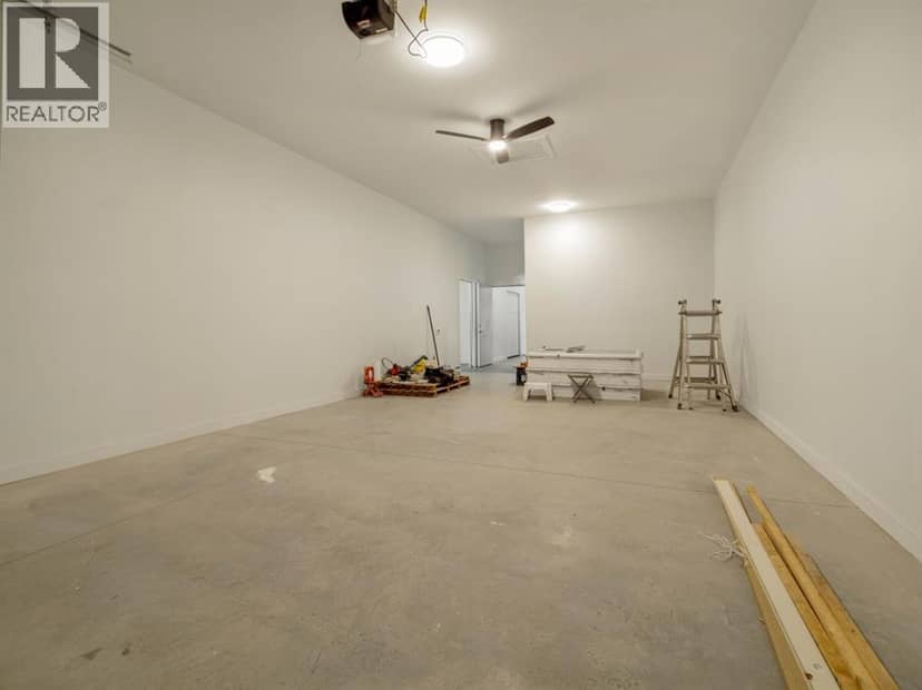 2220 23 Avenue — photo 40 of 40