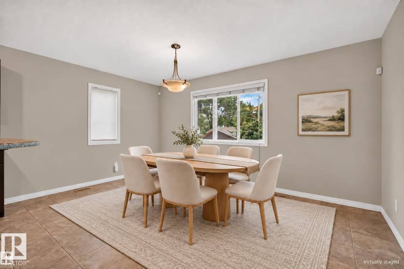 11910 93 ST NW — photo 13 of 40