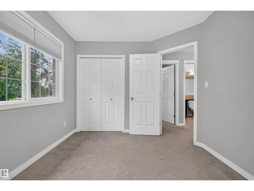 11910 93 ST NW — photo 24 of 40