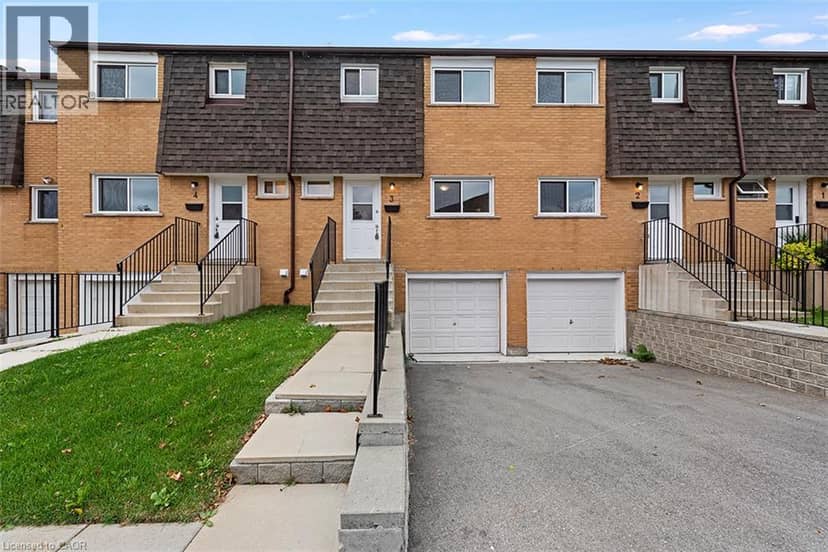 20 ANNA CAPRI Drive Unit# 3, Hamilton