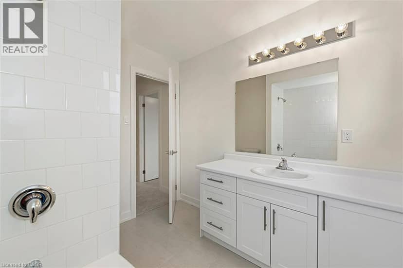 20 ANNA CAPRI Drive Unit# 3 — photo 22 of 31